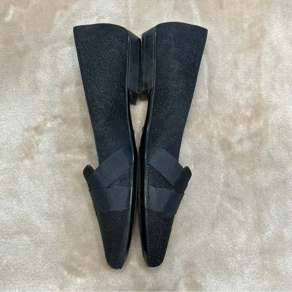 Stuart Weitzman Black Leather Flats Grosgrain Ribbon Black Studs Size 8.5 - Picture 7 of 10